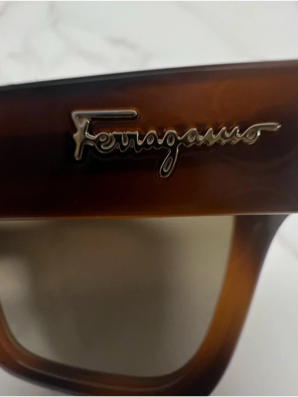 SALVATORE FERRAGAMO SF1018S Tortoise Square Sunglasses Brown Gradient NWOT Italy